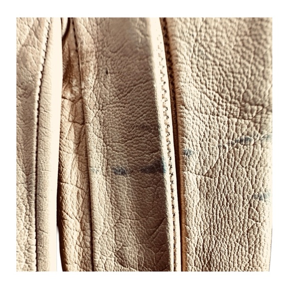 Women’s Beige Leather Gloves Size 7 1/2 Unlined - Picture 4 of 4